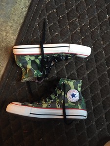 converse gorillaz camo