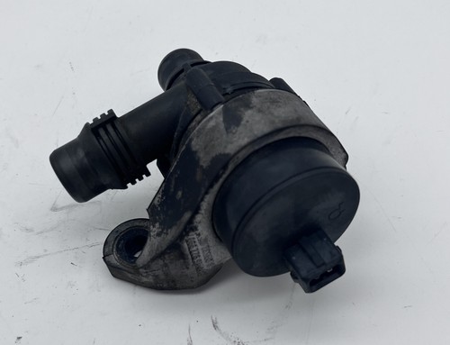 Zusatzwasserpumpe BMW 7er (E65, E66) 6922699 mit Halter 6922690