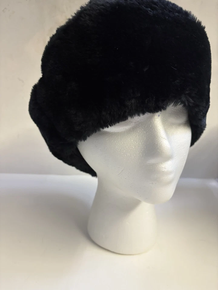 Sombrero negro calentador de orejas de piel sintética mullido ruso de invierno para mujer Foto 2 de 4