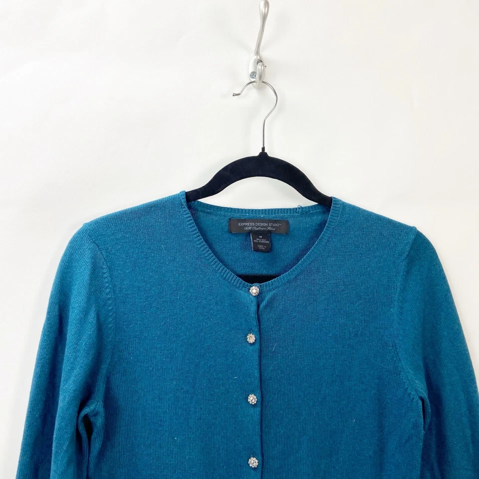 Vintage Express mediano para mujer. Cárdigan abotonado mezcla seda cachemir verde azulado Foto 2 de 4