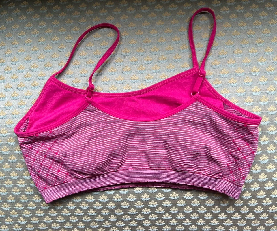 Sujetador deportivo Lily Of France reversible con correas ajustables rosa fucsia L XL Foto 2 de 4