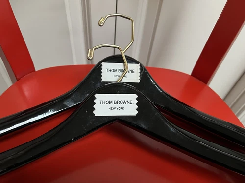 Thom Browne Appendiabiti in Legno (2) Nero