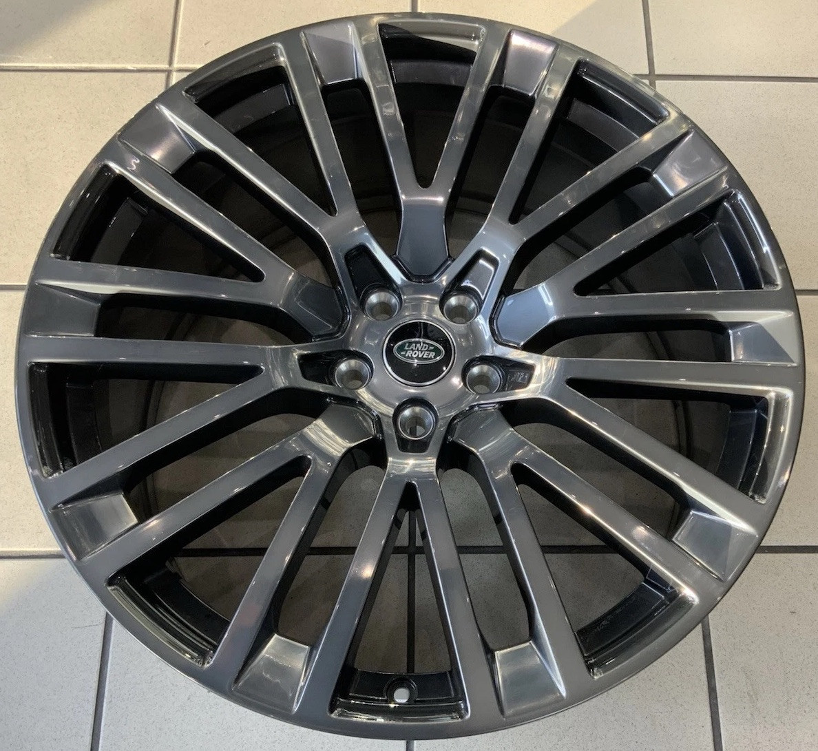 RANGE ROVER SPORT SV  L461 23