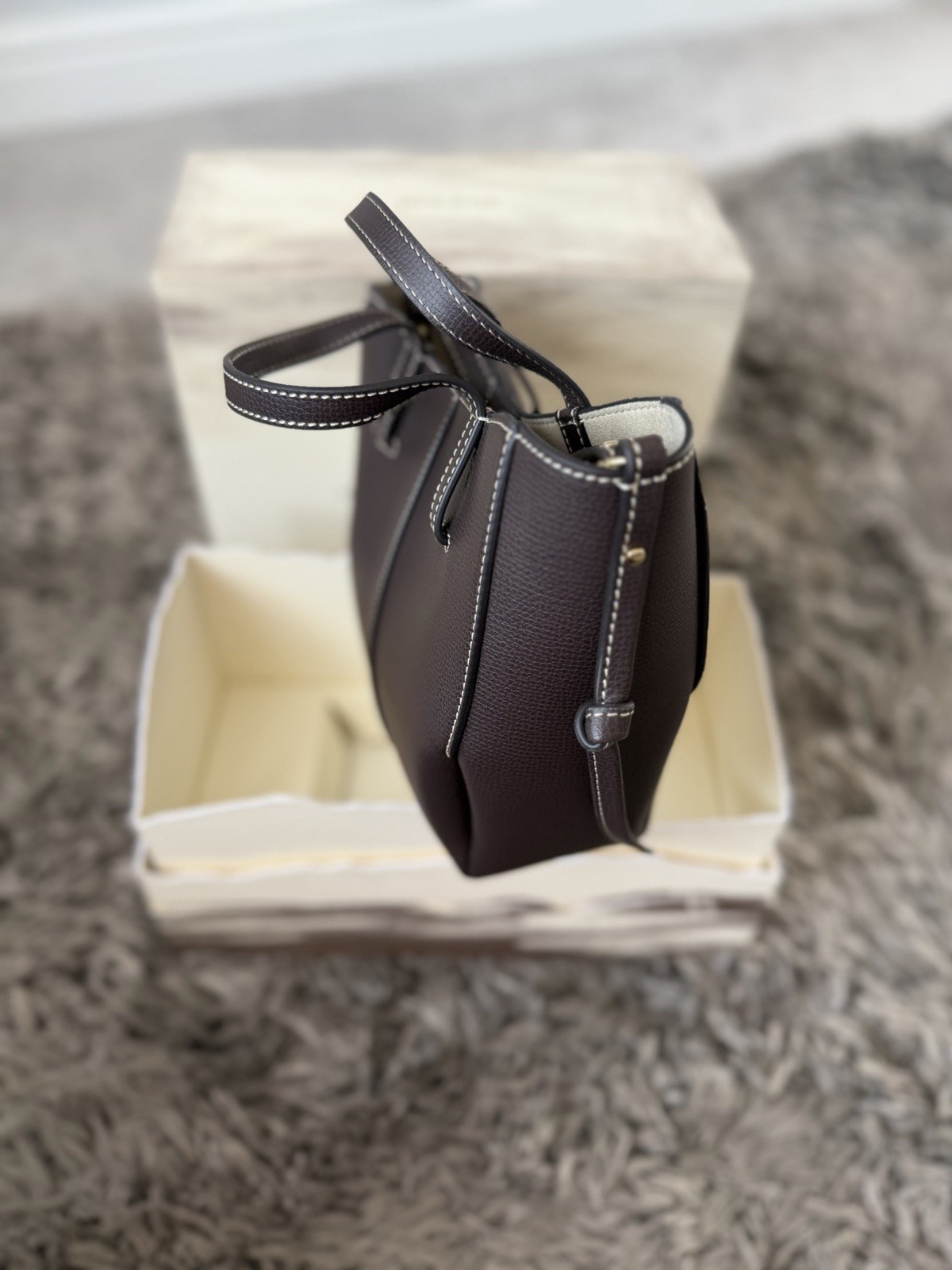 Polene Cyme Tote Nano EDITION TEXTURED EBONY RRP£350 image 4