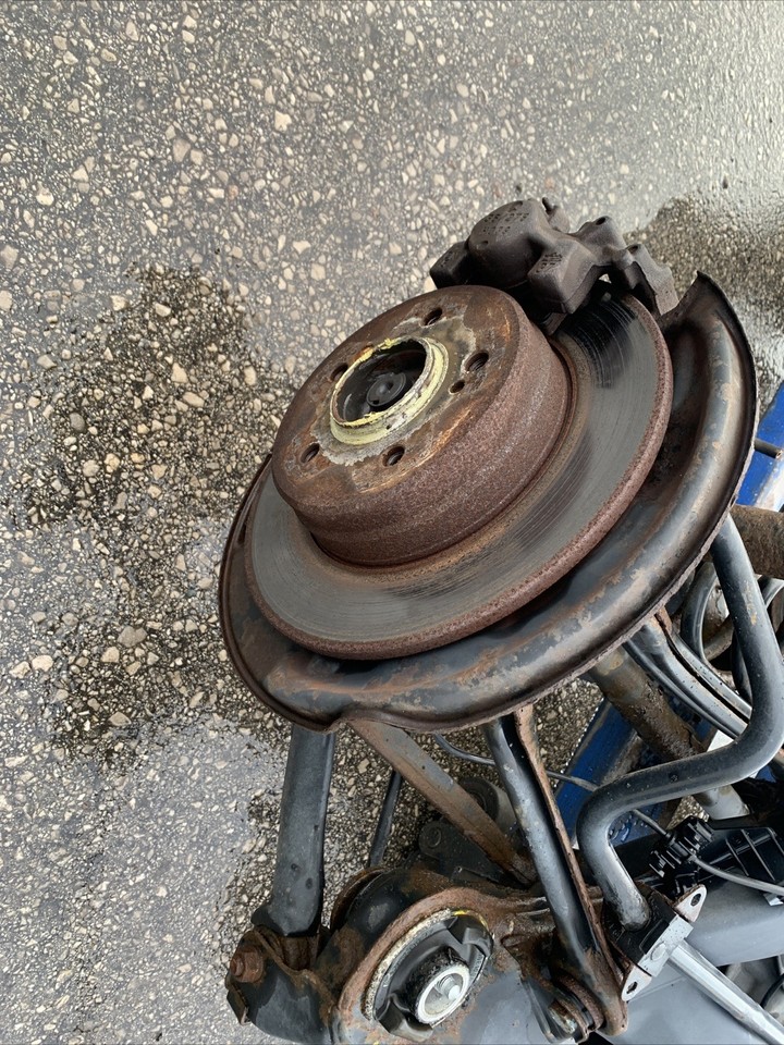 MERCEDES SLK R171 1.8 PETROL REAR AXLE SUBFRAME HUBS 99k | eBay UK
