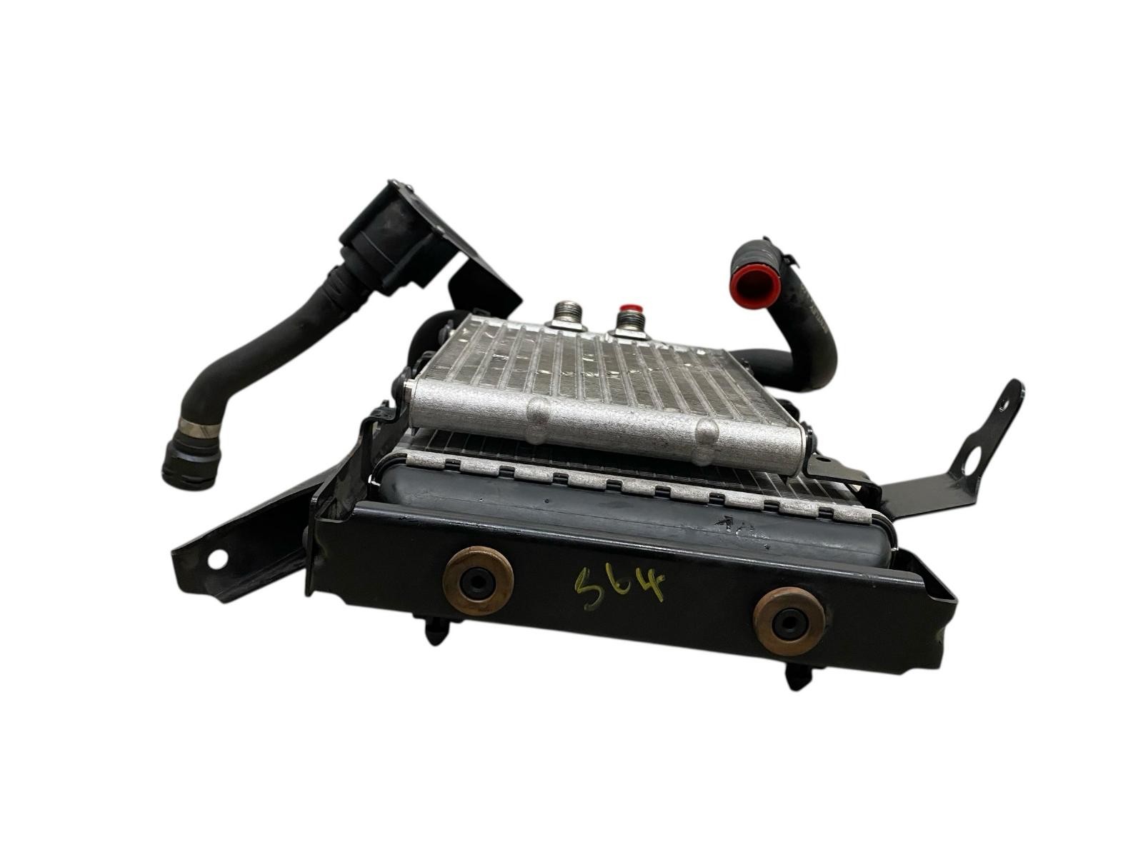 2015 BENTLEY CONTINENTAL 4.0L LEFT AUXILIARY RAD & FRONT DIFFERENTIAL OIL COOLER