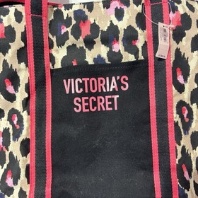 NWT Victoria&rsquo;s Secret Large Pink Leopard Canvas Duffel Bag Removable Belt Travel