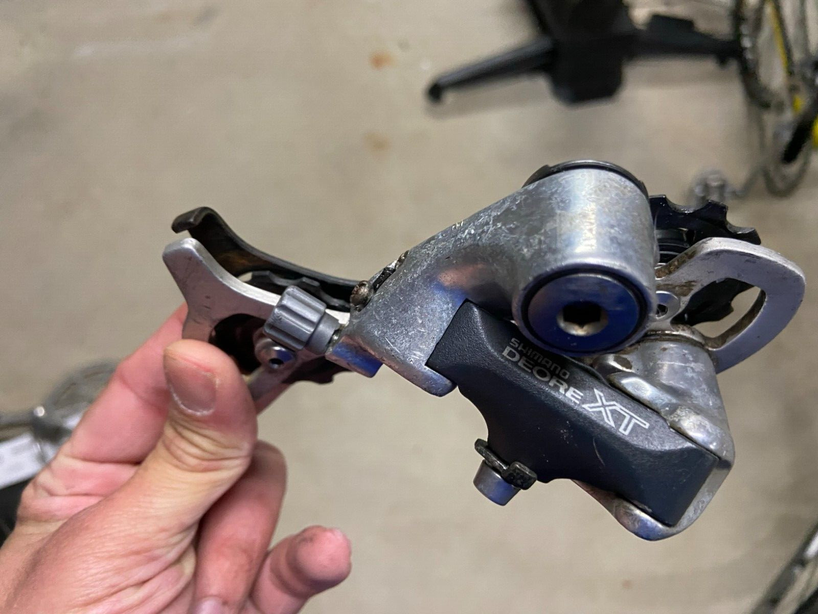 Shimano Deore XT RD-M739 Speed Rear Derailleur Long Cage