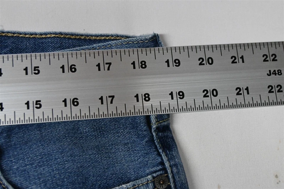 Hollister 36x32 Bootcut Light Wash Distressed Cotto Denim Mens Jeans - Image 3 of 4