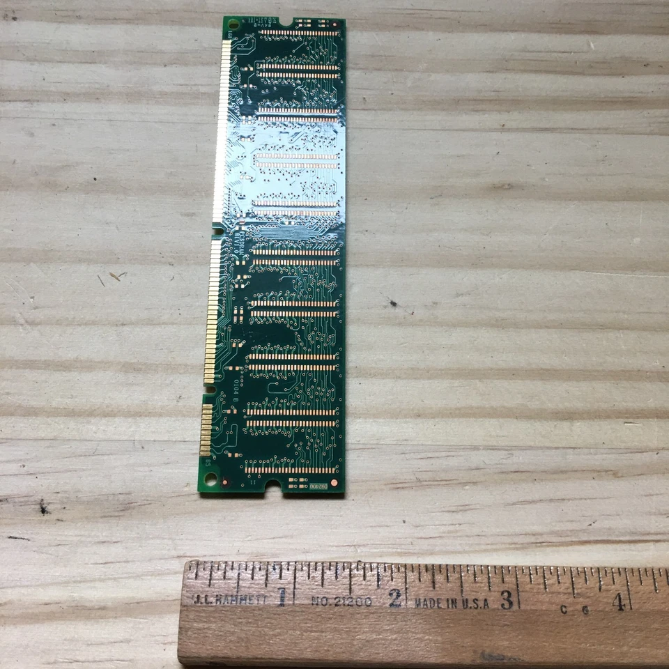Crucial 128MB ct16m64s4d75 m8tb 168-Pin DIMM 16Mx64 SDRAM BL111C7.RZ - Image 2 of 3