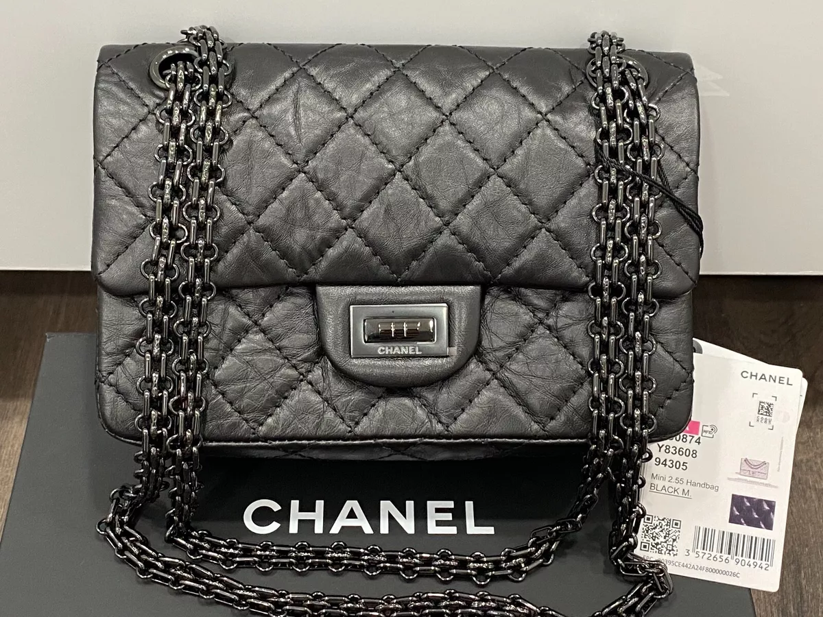 FWRD Renew Chanel Metallic Re-Issue 2.55 Flap Bag in Silver