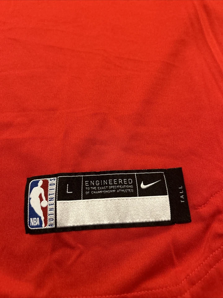 Camiseta Nike NBA Chicago Bulls Player Issue LS Shooter Talla LT DN5967 Roja Rara Para Hombre’s Foto 2 de 4