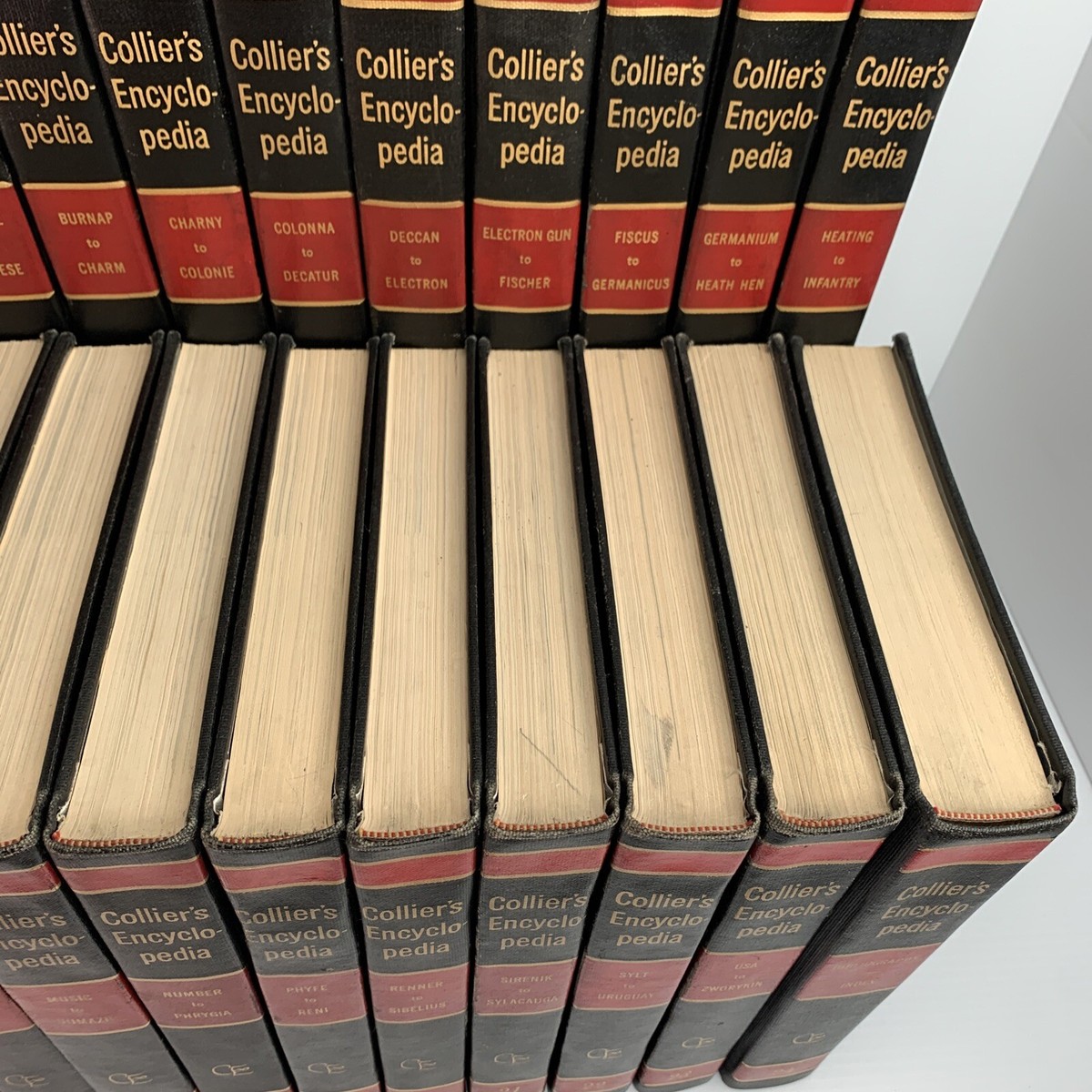 1967 Collier's Encyclopedia Complete Set 24 Volumes Vintage