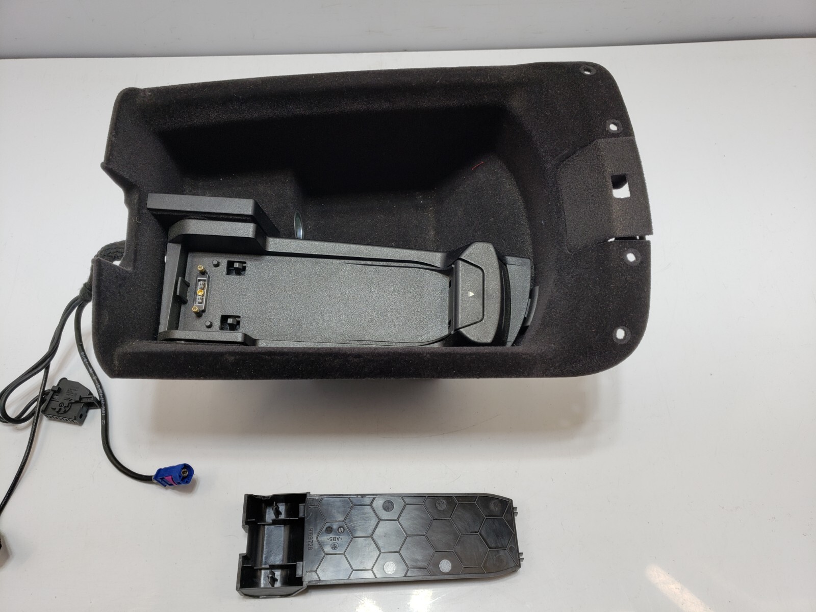 ✅ 10-14 OEM Rolls Royce Ghost RR4 Center Armrest Storage Tray Box