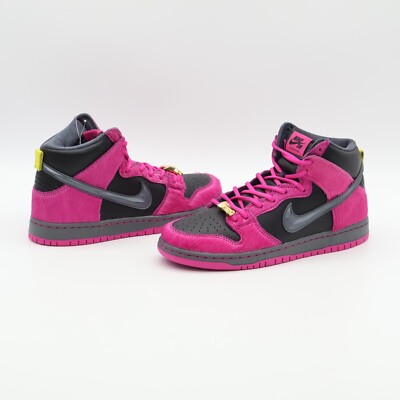 DX4356-600 Run The Jewels Nike SB Dunk High Active Pink Black