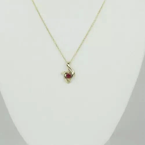 Precioso colgante de lujo ovalado de rubí rojo simulado para mujer enchapado en oro amarillo de 14 k Foto 2 de 4