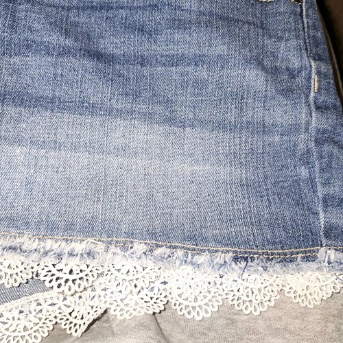 Justice Shorts Girls 16 1/2 16.5 Lace Trim Blue High Waisted Mid Wash Jean Faded - Picture 8 of 9
