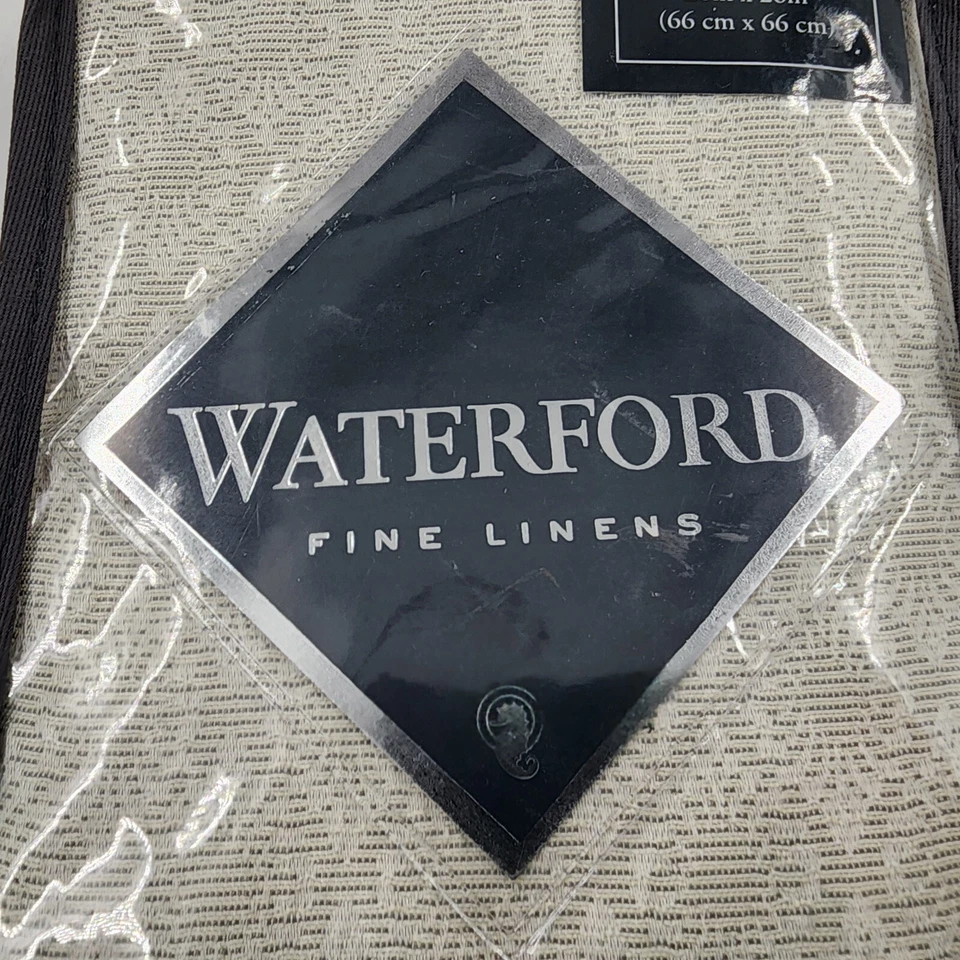 Almohada Waterford Andria Euro Sham 26 pulgadas x 26 pulgadas cierre de cremallera topo Foto 3 de 4