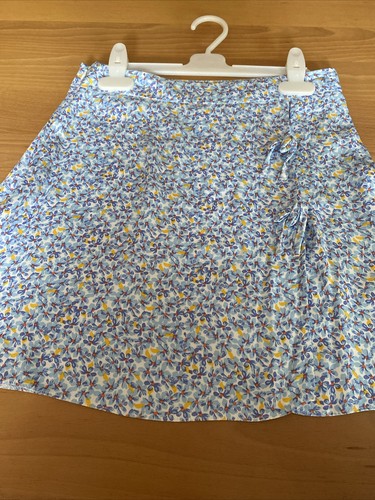 ladies clothes size 8 Primark Blue Floral Viscose Flared Wrap Mini Skirt - Picture 4 of 4
