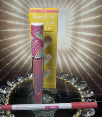 Makeup Revolution x Love Island 2PC Liquid Lipstick & Lip Pencil  Shade Vibing