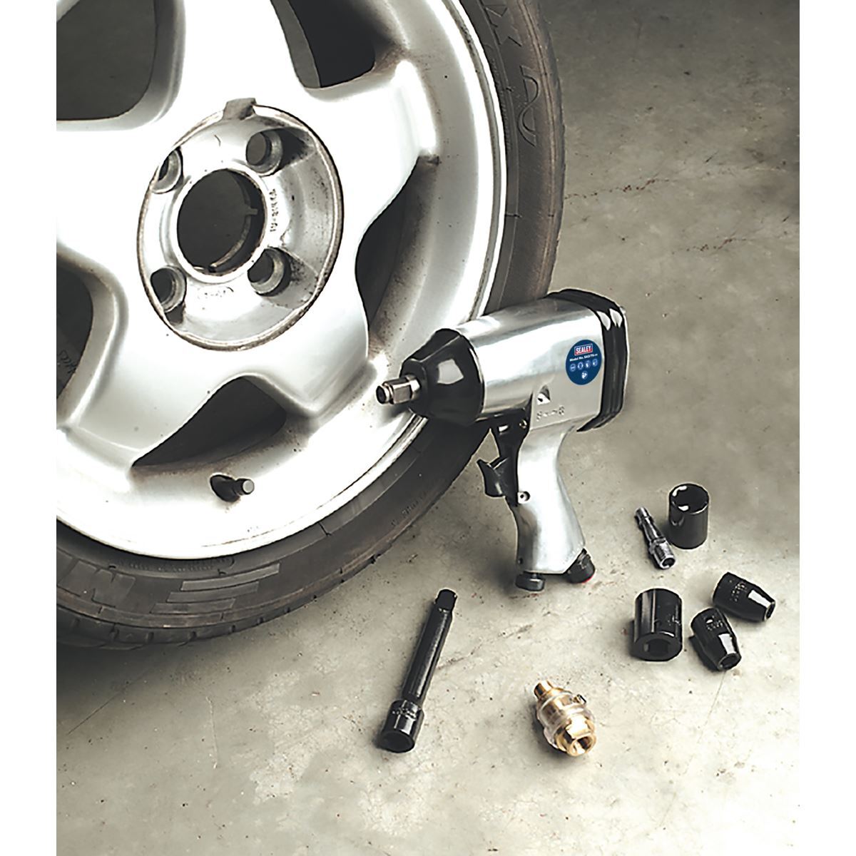 Sealey Air Impact Wrench Kit with Sockets 1/2""Sq Drive SA2/TS