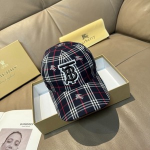New Burberry Classic Red Plaid Unisex Outdoor Casual Adjustable Baseball Hat Cap