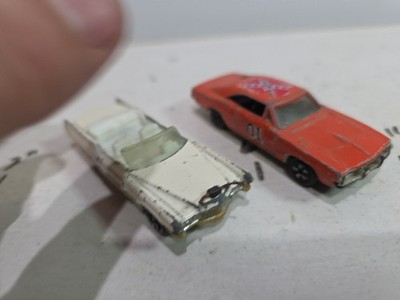 VINTAGE 1981 GENERAL LEE AND BOSS HOGG CADILLAC - ERTL - US MADE