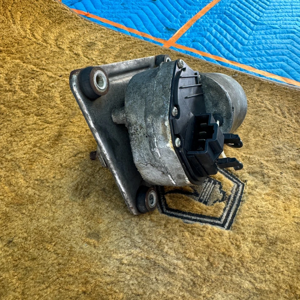 Motor limpiaparabrisas delantero Chrysler TC MASERATI 46 K 1989-1991 B4334147 OEM Foto 4 de 4