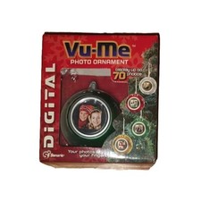 Vu-Me Digital Photo Christmas Ornament 70 Photo Display 1.5" LCD Screen Green
