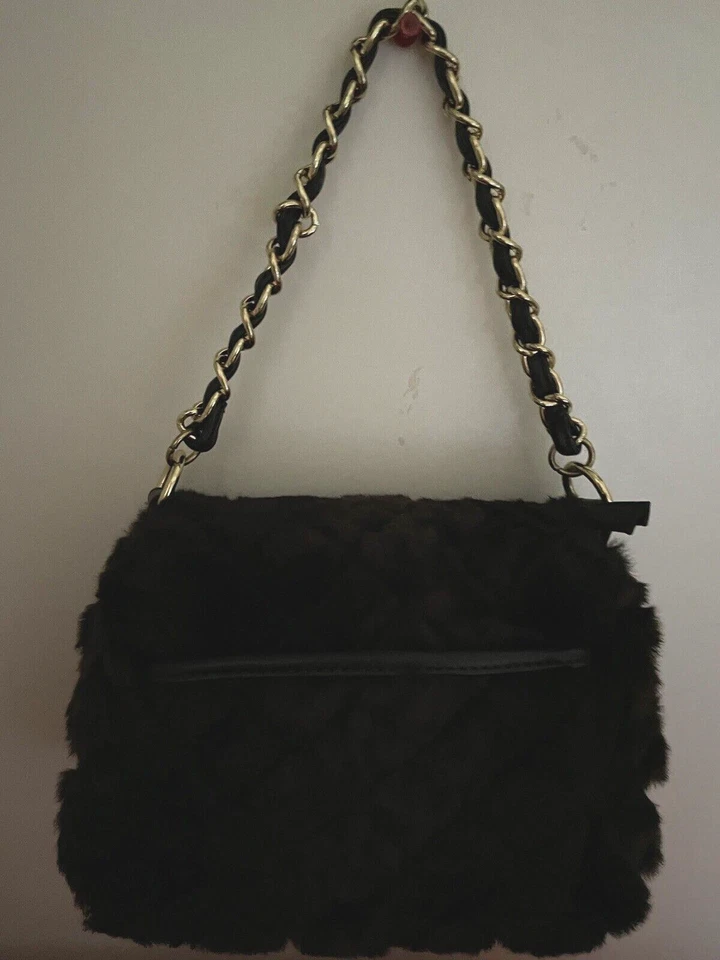 BOLSO DE MANO DE PIEL SINTÉTICA MARRÓN COLECCIÓN BUENO 9" X 6" CON CADENA Y CORREA DE CUERO Foto 2 de 4