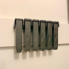 Glock Magazine Wall Mount for G17/19/26/31/32/33/34/44 - Holds 6 Magazines