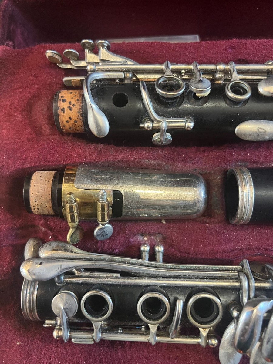 Buffet Crampon E-11 wood Clarinet with case. Made in Germany | eBay