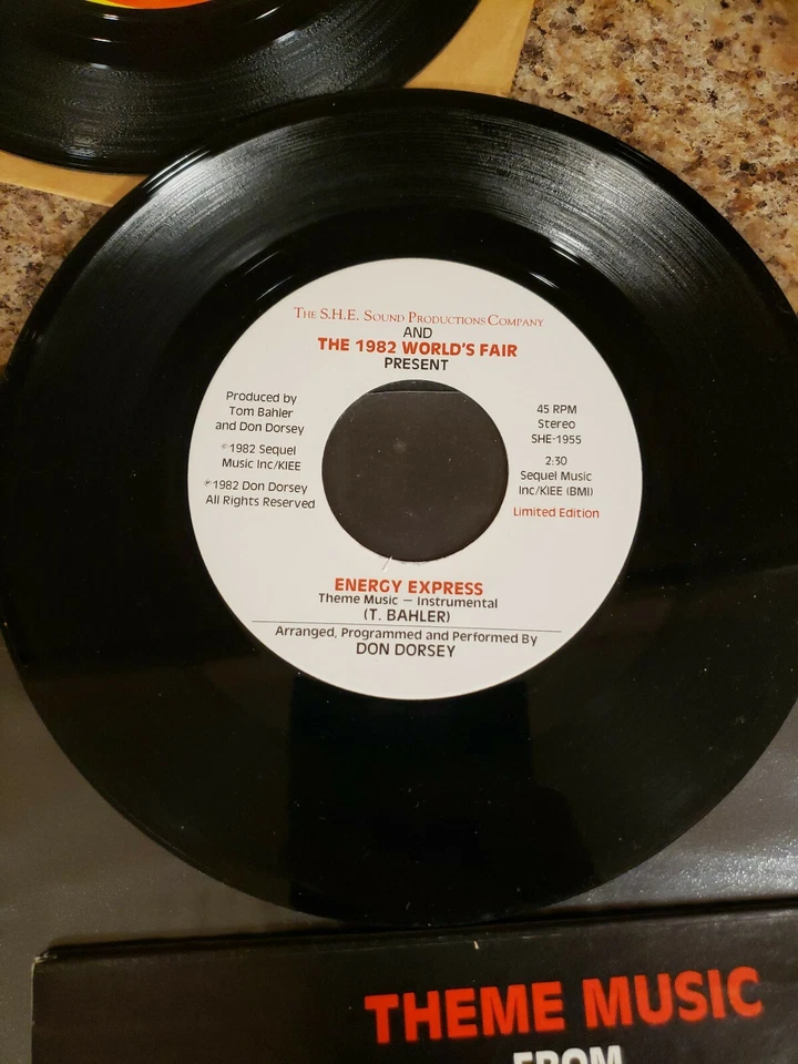 Feria Mundial Tren Energy Express 1982 Tema Música 45 rpm Disco Edición Limitada  Foto 4 de 4