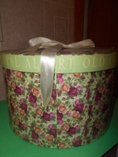 Vint."ROYAL ALBERT OLD COUNTRY ROSES"Hatbox From Teapot Shab.Chic/Kitsch/Cottage
