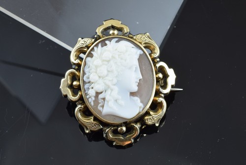 Cameo with Gold Frame; Brooch, Victorian Era, circa 1850 - Picture 4 of 4