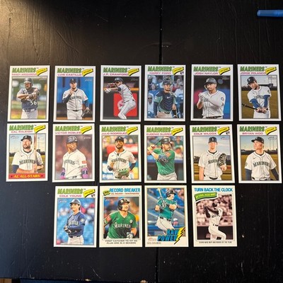 2026 Topps Heritage Mariners Complete Set W/ SPs and Extras!-16 Cards!