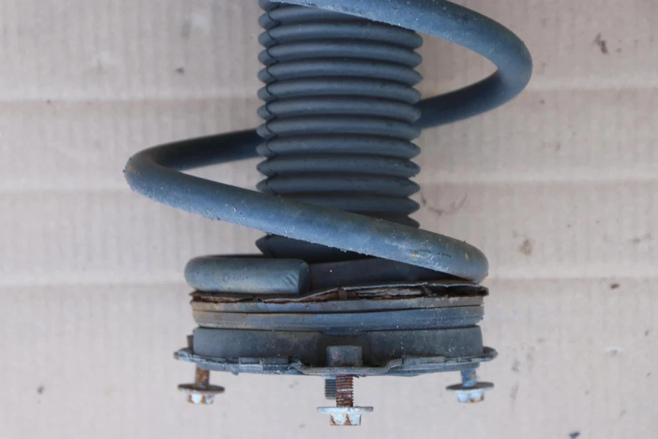 2013 INFINITI JX35 QX60 AWD FRONT RIGHT PASSENGER SHOCK STRUT ABSORBER OEM - Image 4 of 4