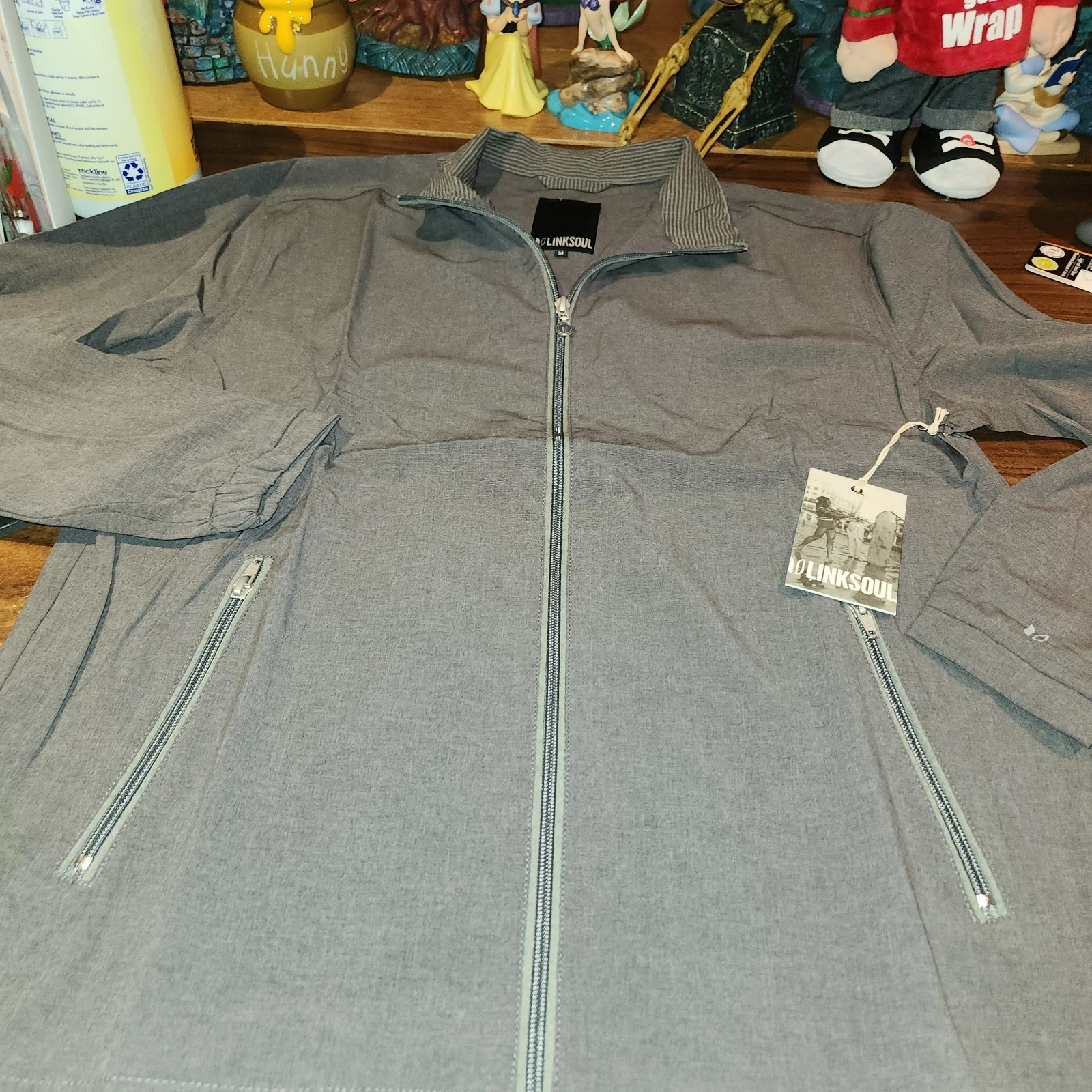 NEW Linksoul Lightweight Jacket Mens Medium Gray Full Zip Golf Windbreaker