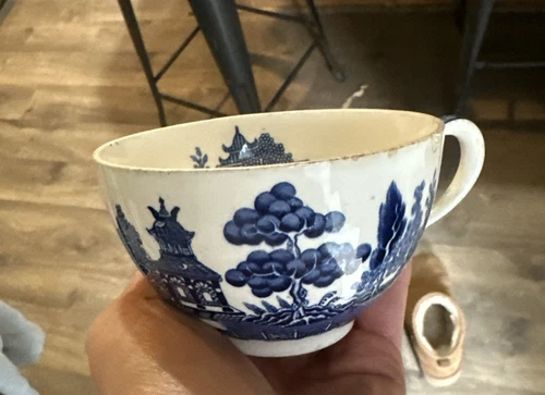 Johnson Brothers Willow  Cup Inside Pattern England