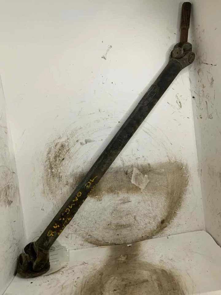 1977-1984 Volvo 240 Series Rear Drive Shaft 3833290 40 W-W AT 431-51288 St#P0431 - Image 3 of 4