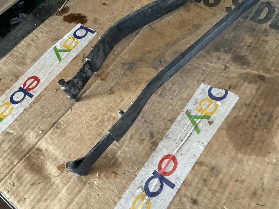 03-19 Infiniti G35 G37 Nissan 350Z 370Z Fuel Tank Mounting Strap Kit 17406-AL500 - Image 2 of 4