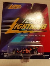 JOHNNY LIGHTNING 1:64, TEAM LIGHTNING ROAD ROD, PINK PANTHER, (BIN#5)