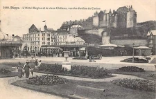 Old postcard Dieppe The Hotel Regina and the old castle, seen from the Casino gardens (141740)