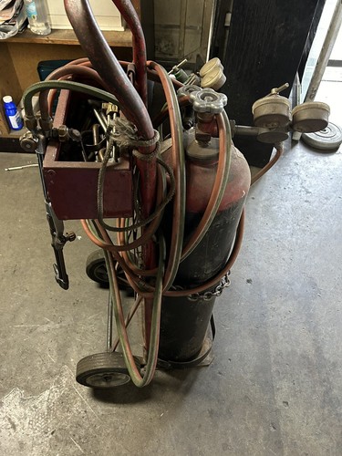 Torch Welder With Tanks
