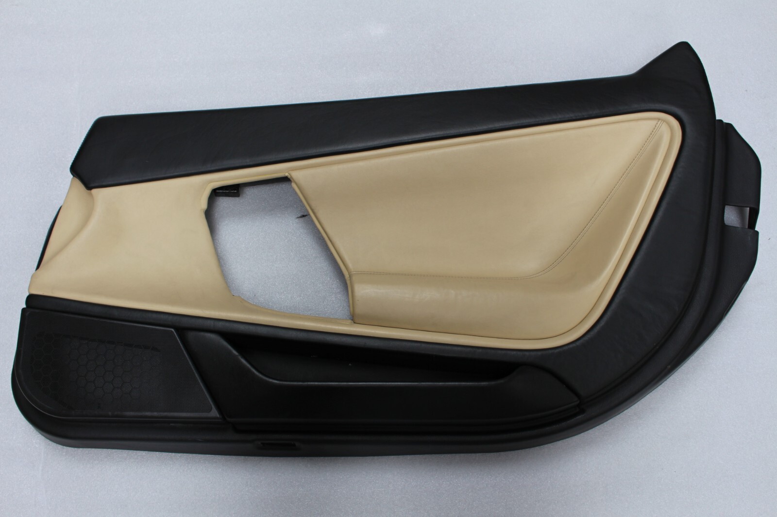 Lamborghini Gallardo Spyder, RH, Front Door Panel, Used, P/N 407867106