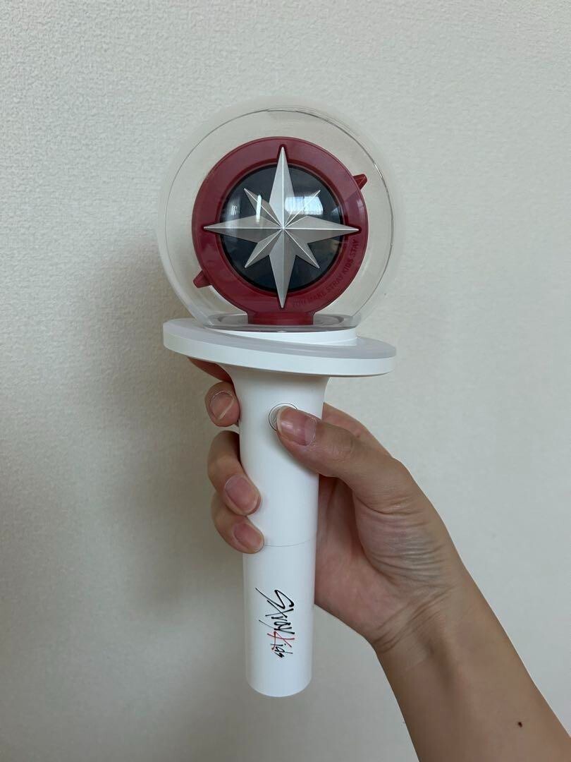 ライトスティックポーチ 2個セット Stray Kids Amazon.co.jp