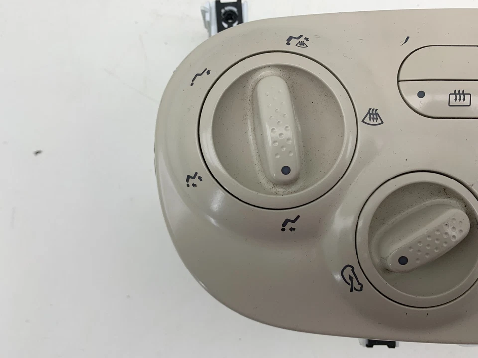 FIAT 500 HEATER CLIMATE CONTROL PANEL 98619170 2007-2025 - Image 3 of 4