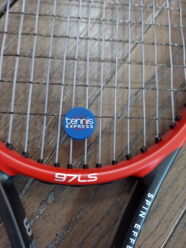 Racchetta da tennis Wilson Pro Staff 97LS tecnologia effetto spin impugnatura 4 1/2 NUOVA IMPUGNATURA - Foto 8 di 13