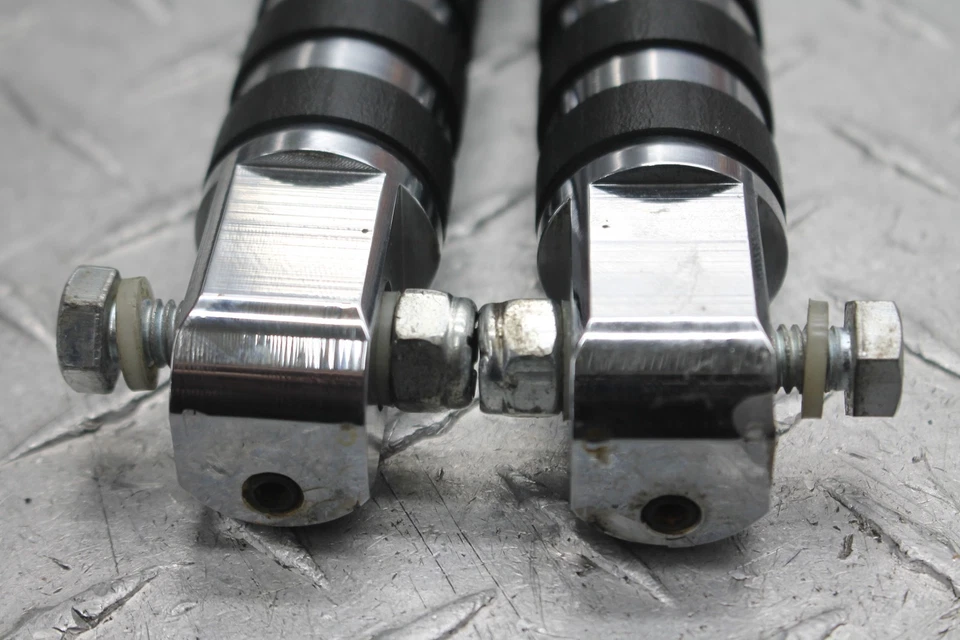 Kawasaki Vulcan 800 VN800A 1995 reposapiés delanteros clavijas juego de peldaños par Foto 4 de 4