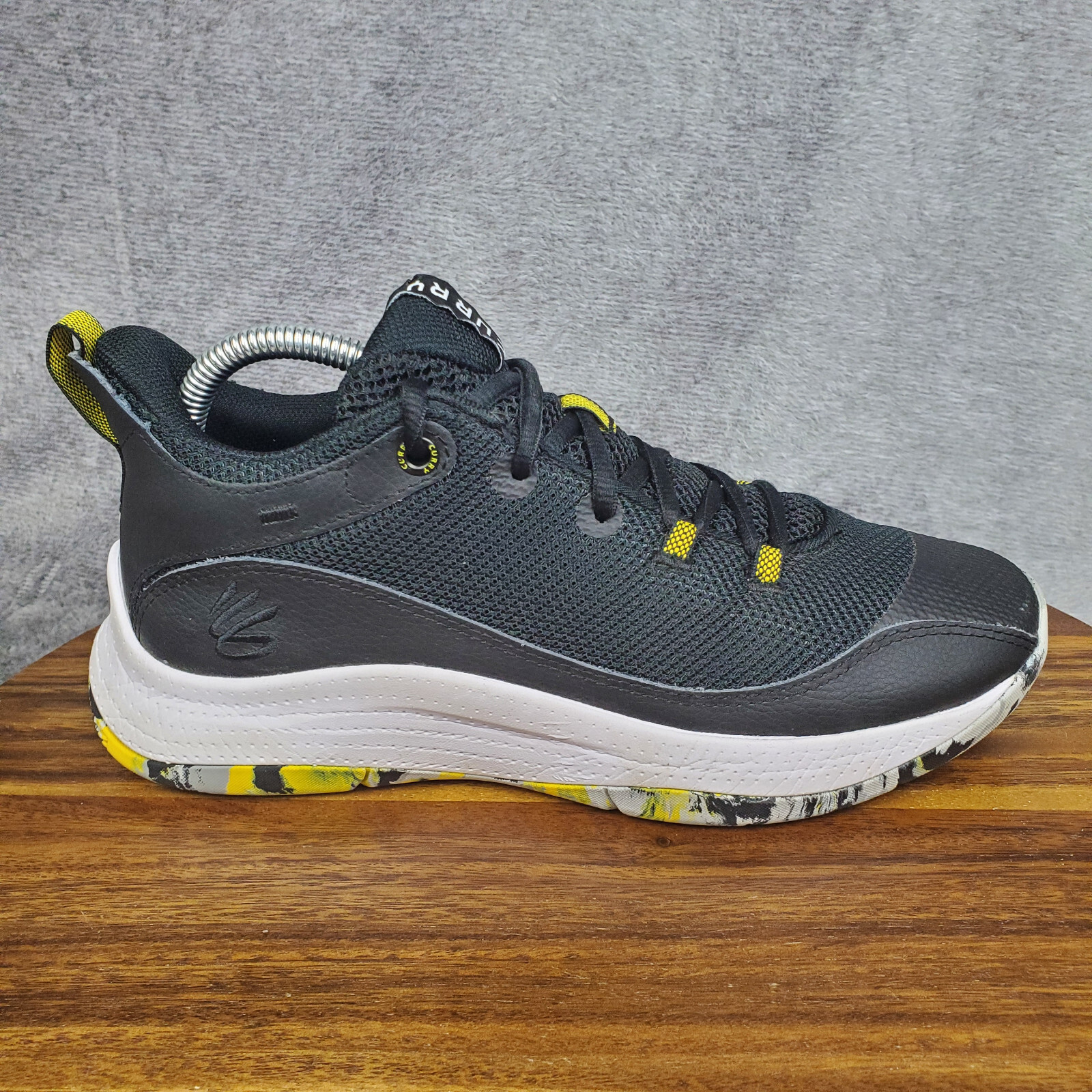 Under Armour Curry 3Z5 Shoes Youth 7 Black Basketball Lace Up Athletic